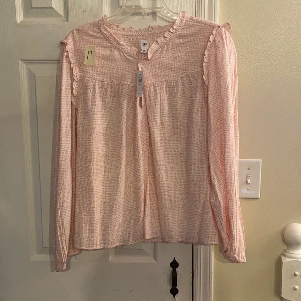 GAP blouse